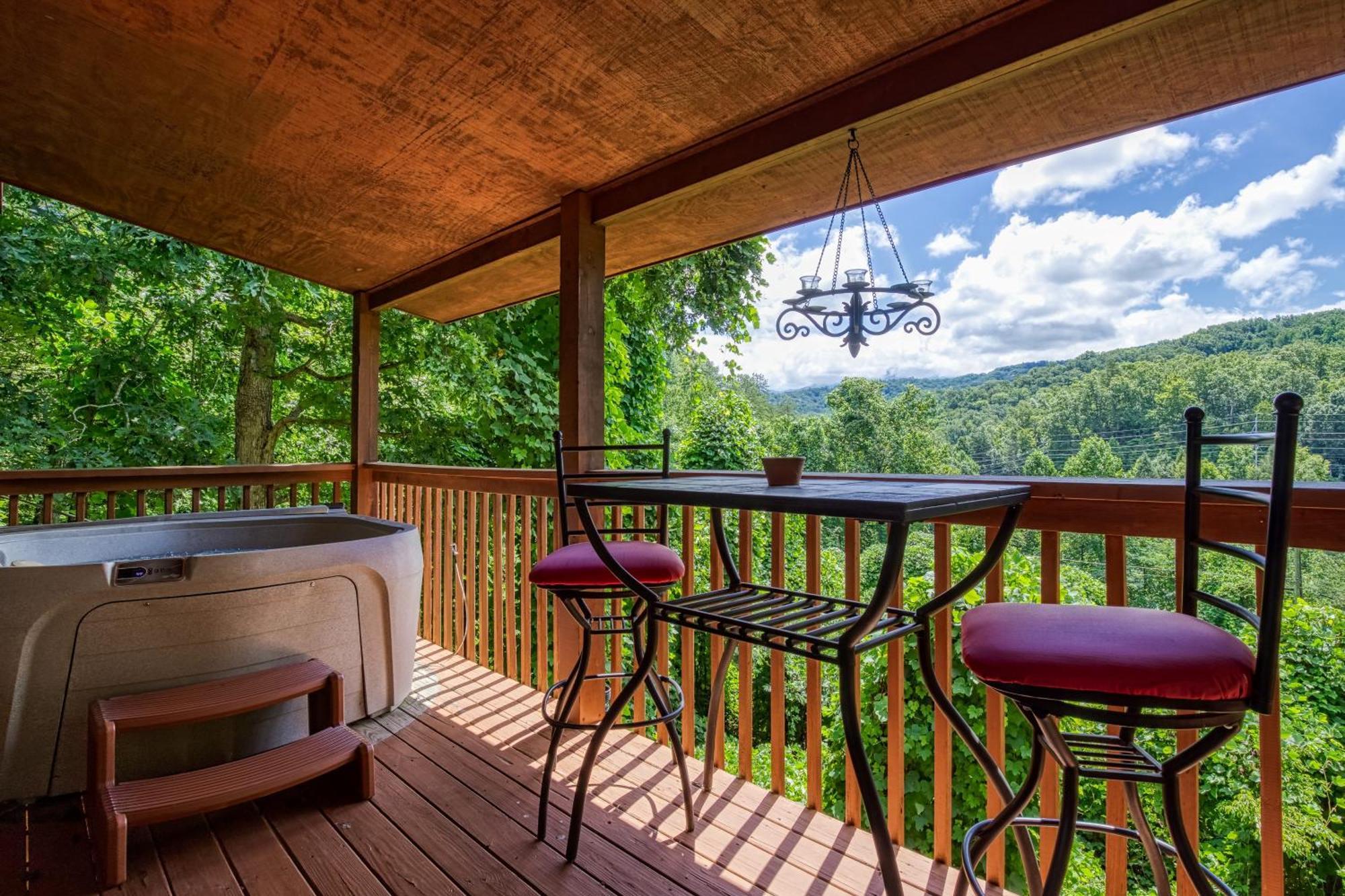 גטלינבורג Magical Moments, Hot Tub, Wifi, 1089 Free Tickets Each Paid Day, Dollywood And More מראה חיצוני תמונה