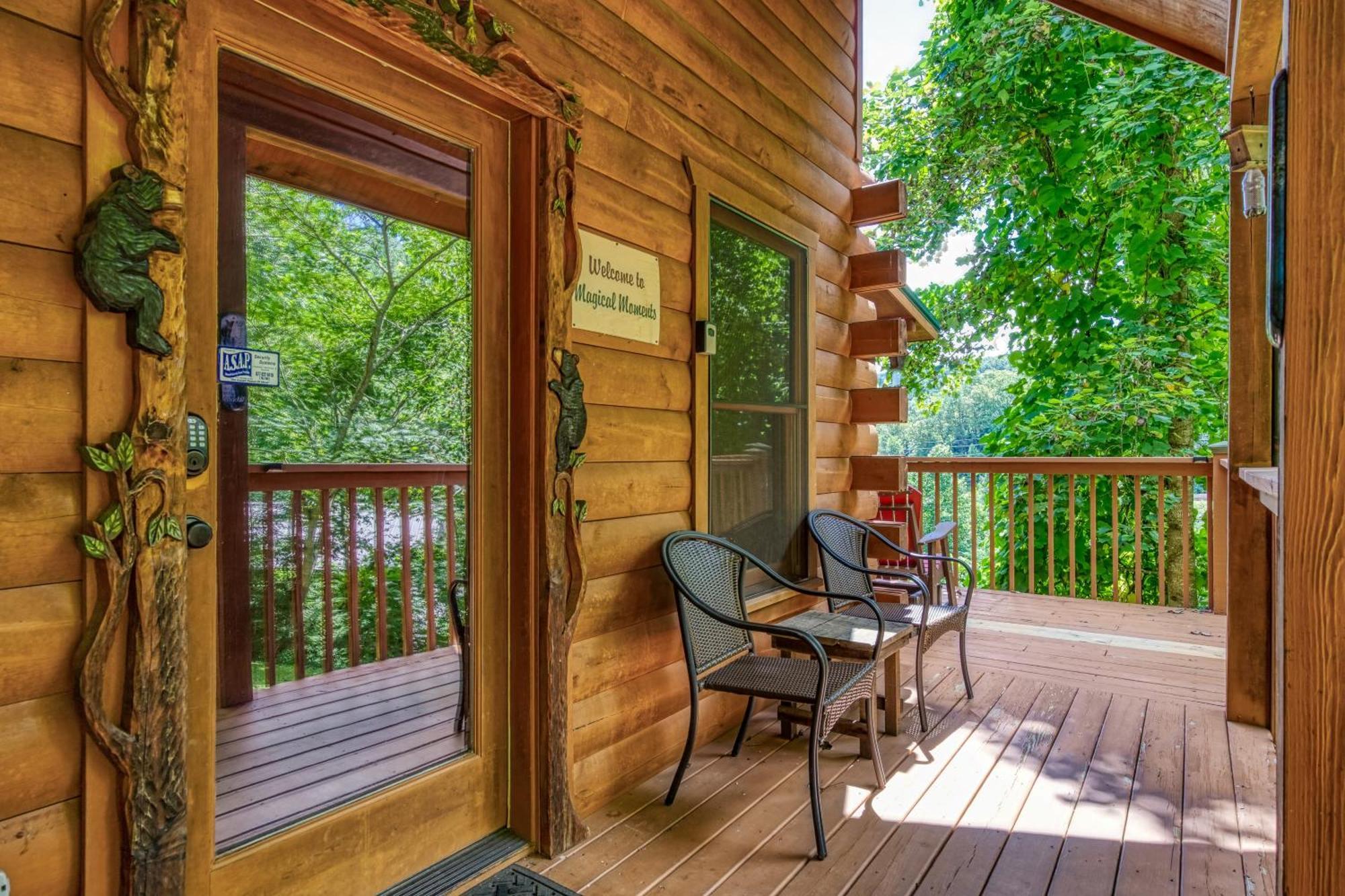 גטלינבורג Magical Moments, Hot Tub, Wifi, 1089 Free Tickets Each Paid Day, Dollywood And More מראה חיצוני תמונה